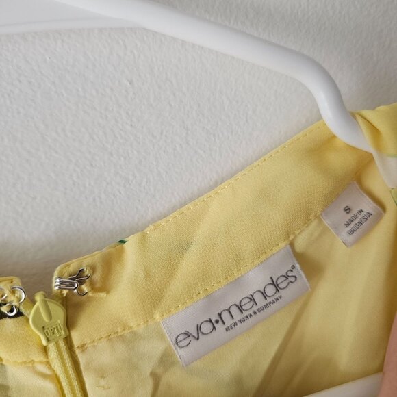 Women's Size Small Eva Mendes for New York & Company Floral Dress - Picture 2 of 6